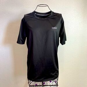 Reebok black dry fit shirt sleeve size L